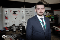 InstaForex - Rakan Rasmi Dragon Racing